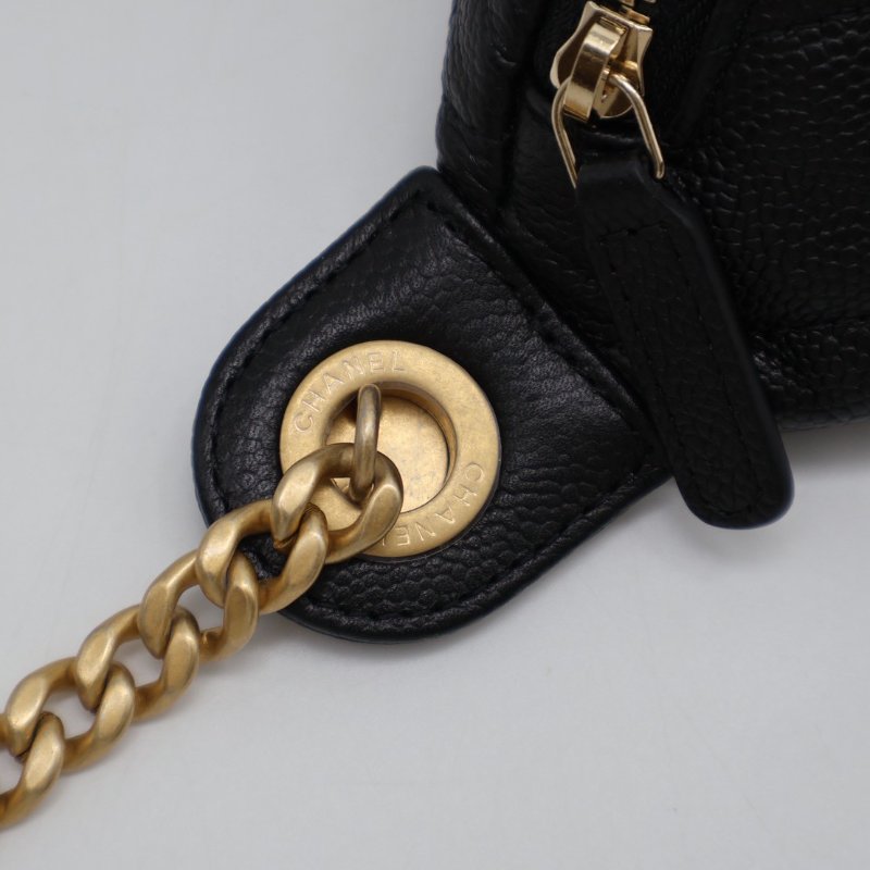 CHANEL 24P愛心調節釦腰包 - 黑金-5