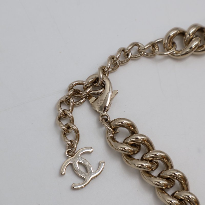 CHANEL 25A雙C皮革粗頸鍊-5