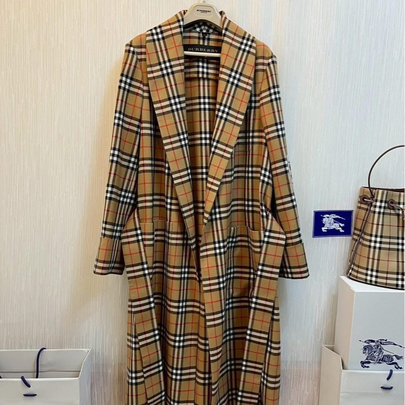 BURBERRY 英國格紋羊毛大衣S-3