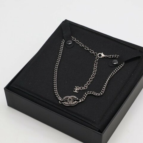 CHANEL 24A水鑽雙C項鍊 - So black