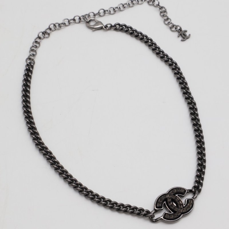 CHANEL 24A水鑽雙C項鍊 - So black-1