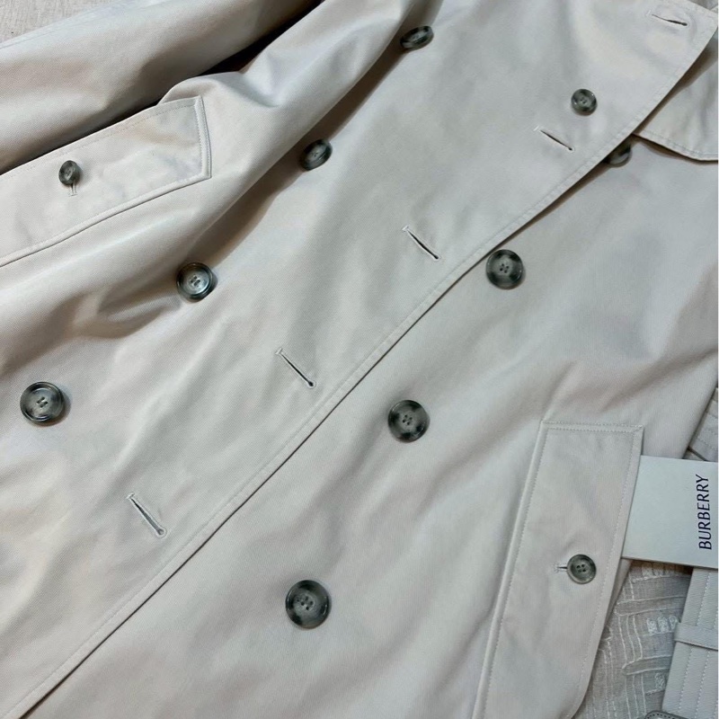 BURBERRY 英國滑鐵盧鉛筆白風衣UK4-8