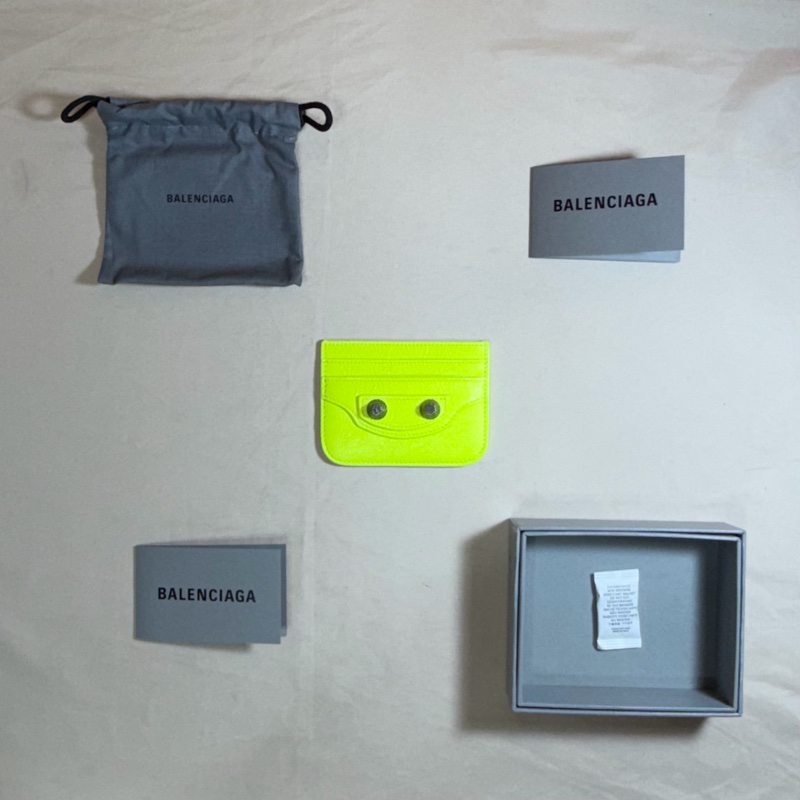 🎁全新閒置 Balenciaga 巴黎世家 機車卯釘超美螢光黃5卡 卡夾-1
