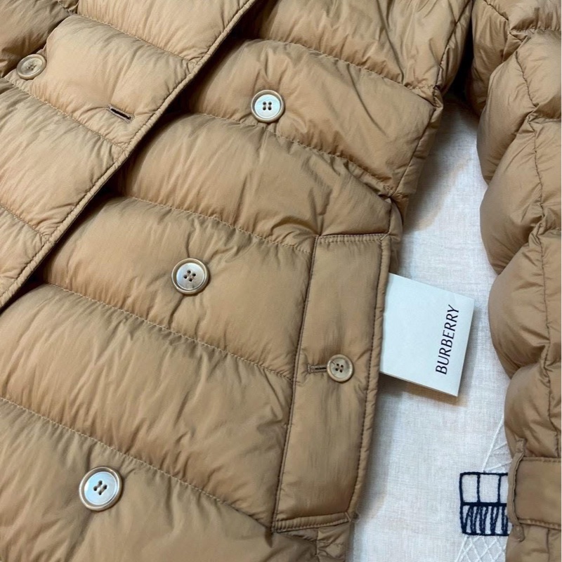 BURBERRY 英國蜜糖色鵝絨大衣S-7