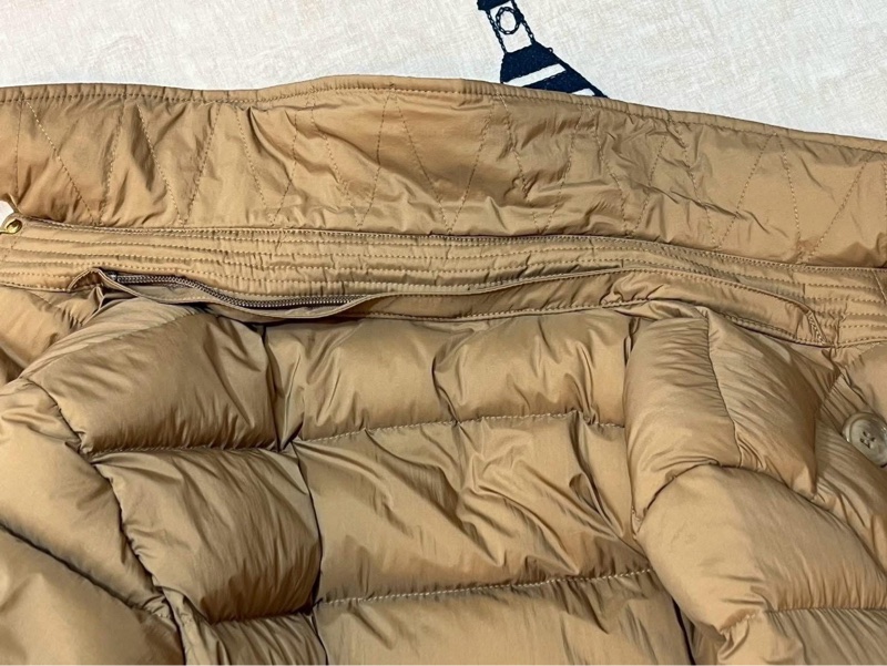 BURBERRY 英國蜜糖色鵝絨大衣S-11