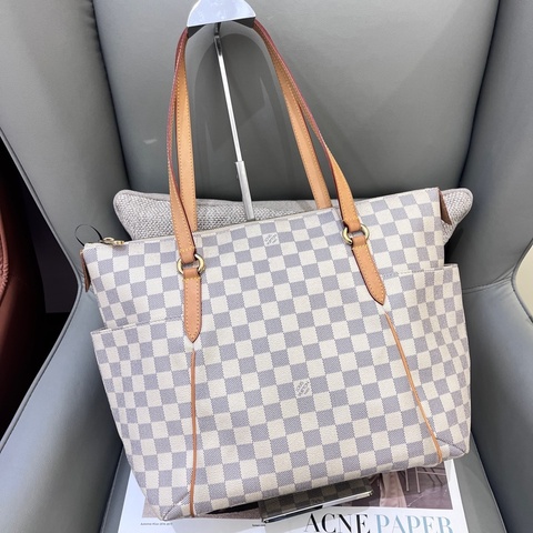 97新LouisVUitton 白棋盤格totally托特奶粉包中號 編碼包 33×29