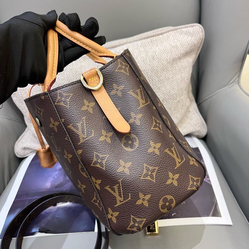 98新LouisVuitton路易威登 老花蒙田bb 編碼GI4188 底長29 有鎖有鑰匙 無附件-2