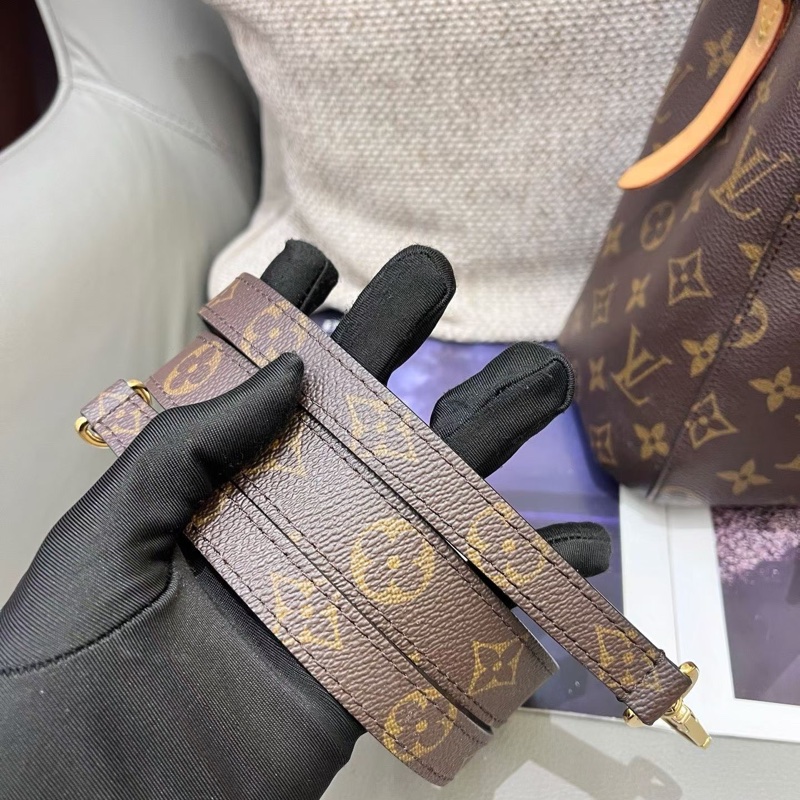 98新LouisVuitton路易威登 老花蒙田bb 編碼GI4188 底長29 有鎖有鑰匙 無附件-6