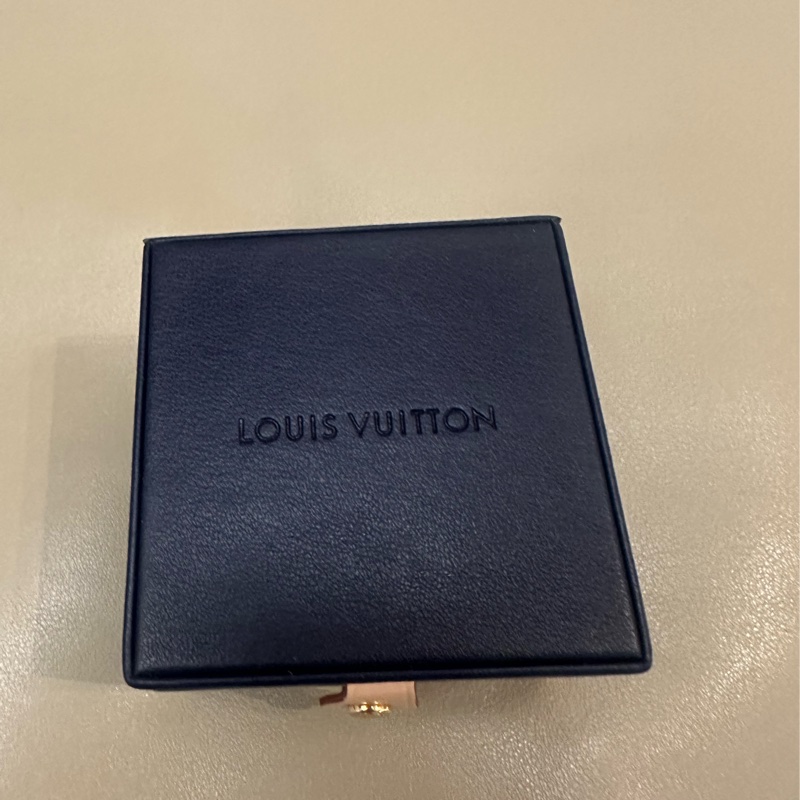 Louis Vuitton 路易威登黃K金Empreinte耳釘-2