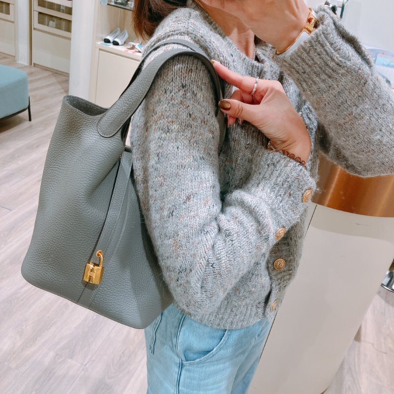 TK1918 愛馬仕菜籃子22 積雨雲灰 手拿包包 Hermes Picotin lock 22 Taurillon Clemence OL Gris Meyer-1