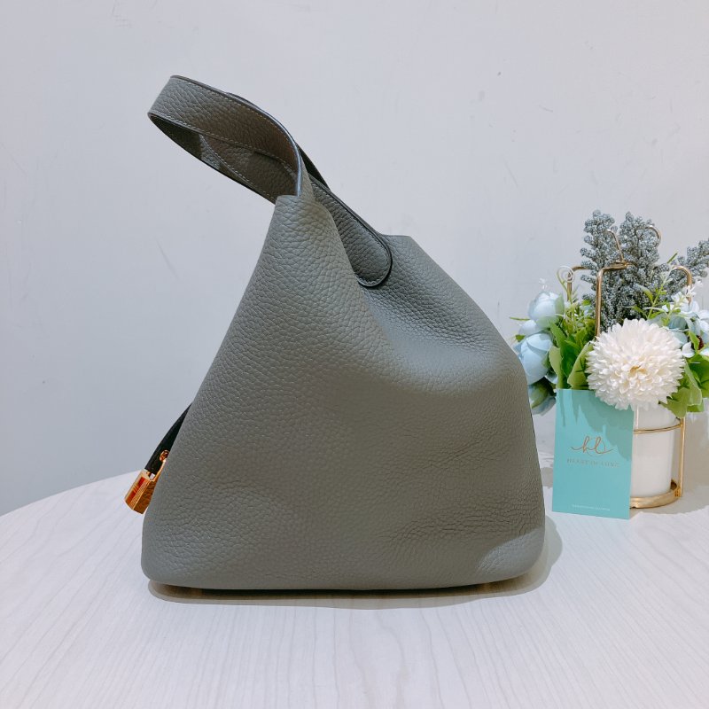 TK1918 愛馬仕菜籃子22 積雨雲灰 手拿包包 Hermes Picotin lock 22 Taurillon Clemence OL Gris Meyer-4