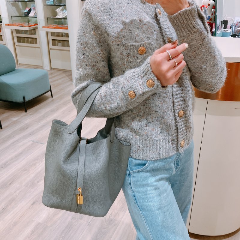 TK1918 愛馬仕菜籃子22 積雨雲灰 手拿包包 Hermes Picotin lock 22 Taurillon Clemence OL Gris Meyer-12