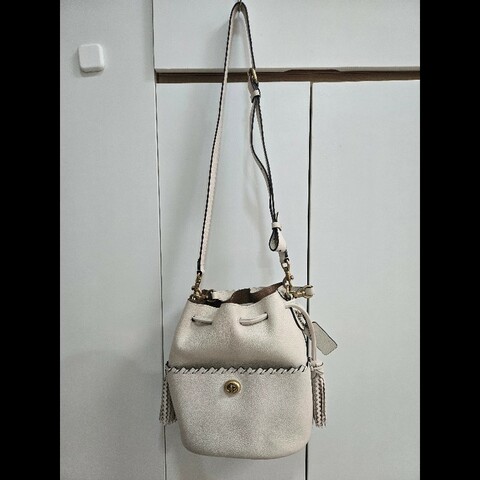 COACH Lora Bucket白色水桶包