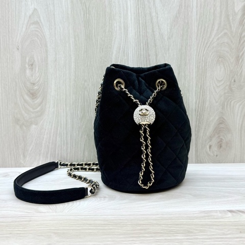 Chanel黑絲絨水鑽金球MINI水桶包AS1894