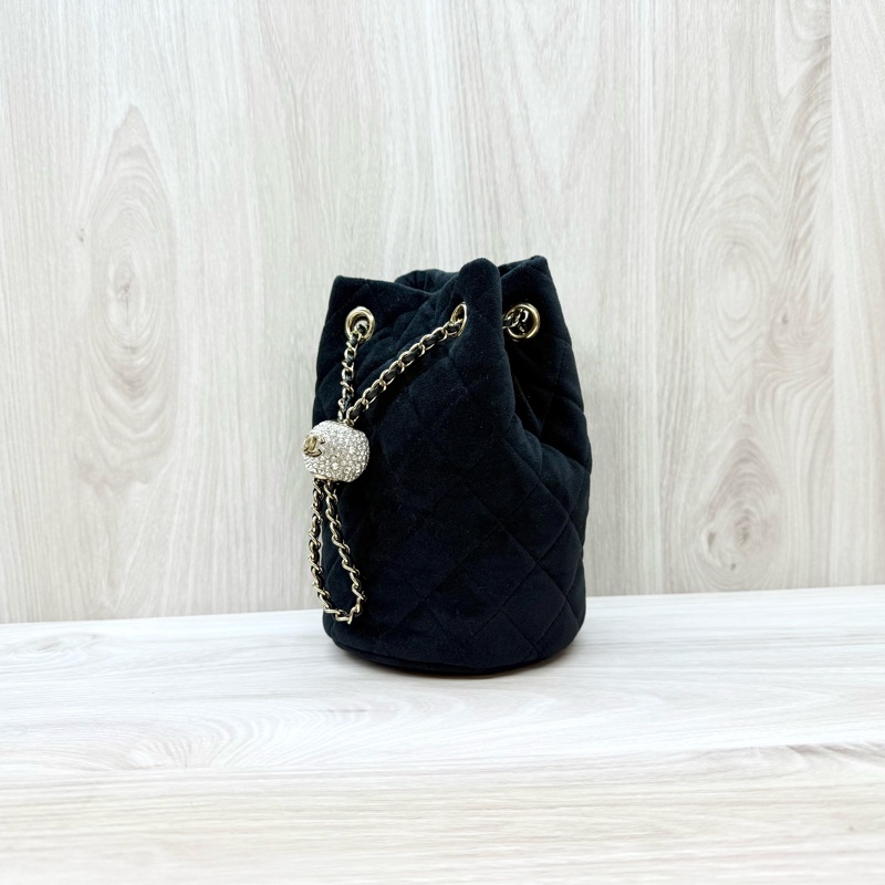 Chanel黑絲絨水鑽金球MINI水桶包AS1894-2