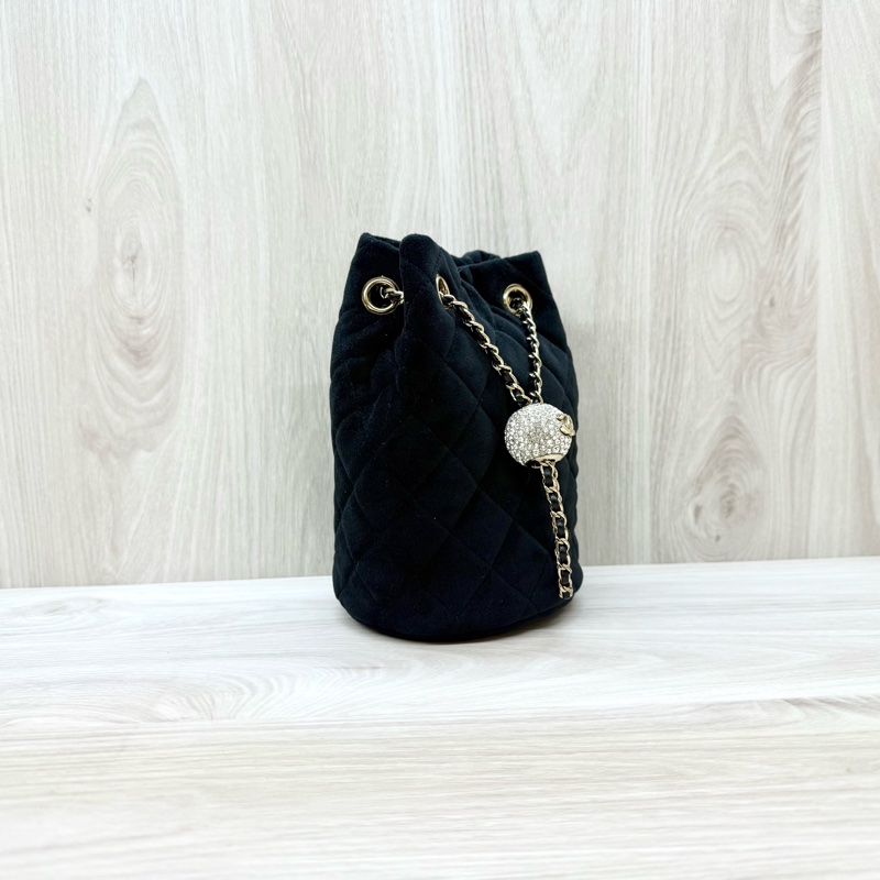 Chanel黑絲絨水鑽金球MINI水桶包AS1894-3