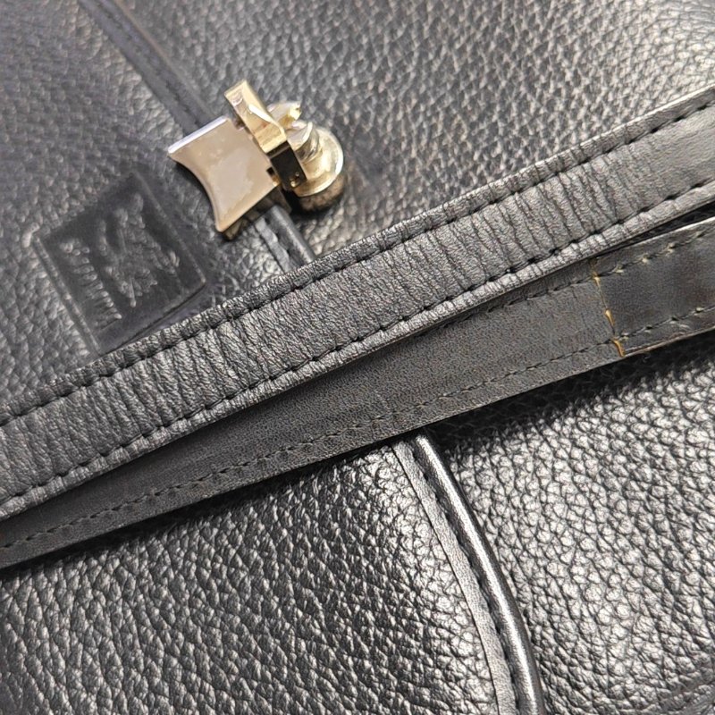 BURBERRY黑色牛皮單肩包手提包斜挎包金色五金可拆卸肩帶-13