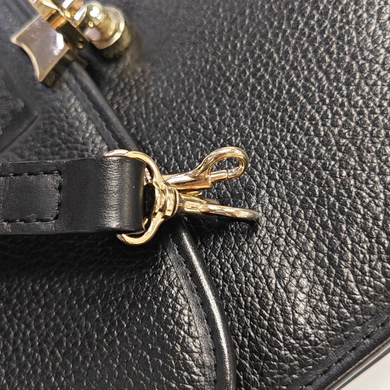 BURBERRY黑色牛皮單肩包手提包斜挎包金色五金可拆卸肩帶-14