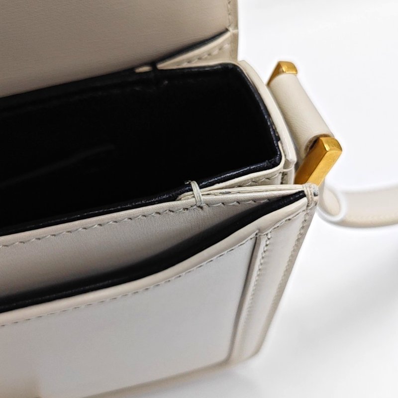 YSL SOLFERINO小號白色牛皮豆腐包單肩包金色五金-12
