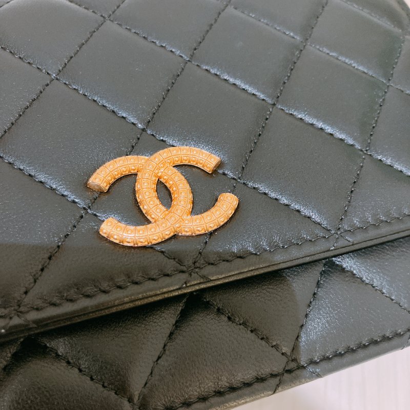 TK1919 香奈兒 黑金 小羊皮 斜孭包 Wallet On Chain Calfskin Black x GHW-25