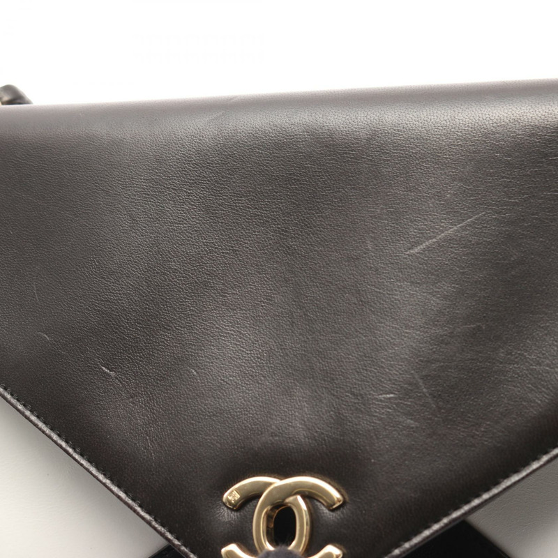 香奈兒 COCO 標誌鏈條單背包,羊皮材質,黑色/白色,二手,金色五金 CC-11