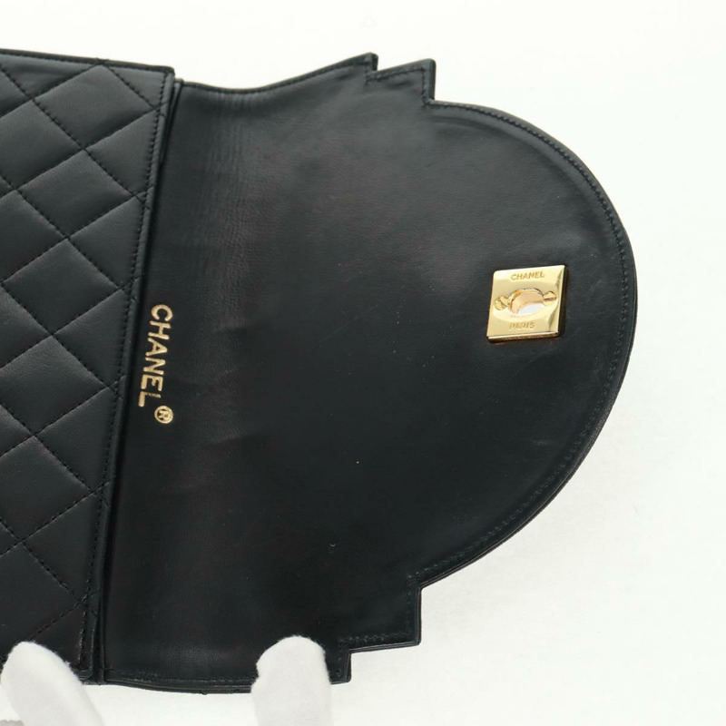 【日本直送】香奈兒 (CHANEL) 絎縫手拿包,羊皮材質,黑色,金色雙C標誌,正品編號 mr1806V-12