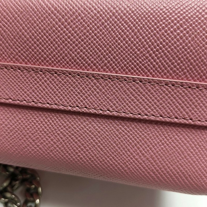 PRADA Monochrome粉色牛皮十字紋斜挎包銀色五金-12