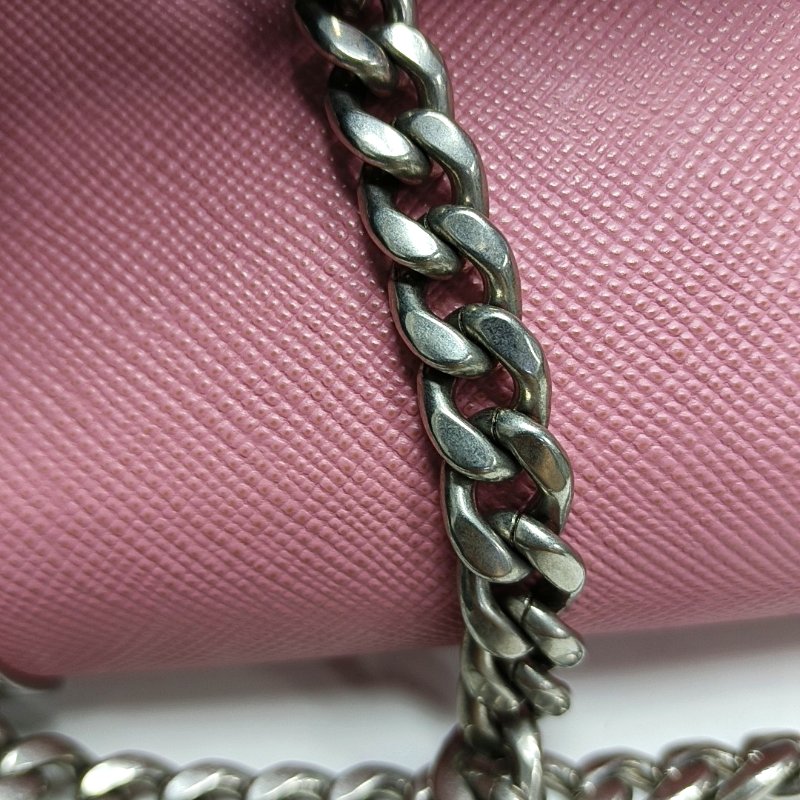 PRADA Monochrome粉色牛皮十字紋斜挎包銀色五金-14