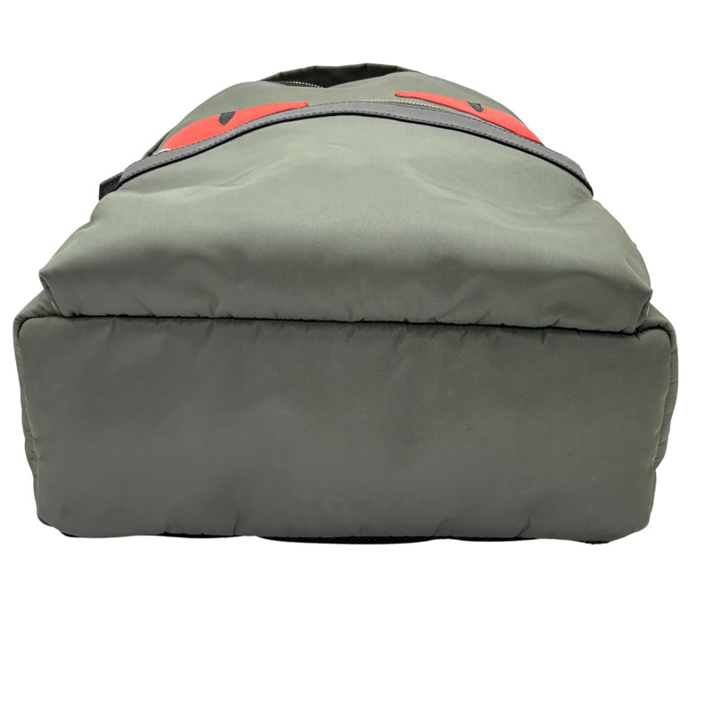 卡其色 尼龍 Bag Bugs 後背包 【FENDI 芬迪】 7VZ012-3