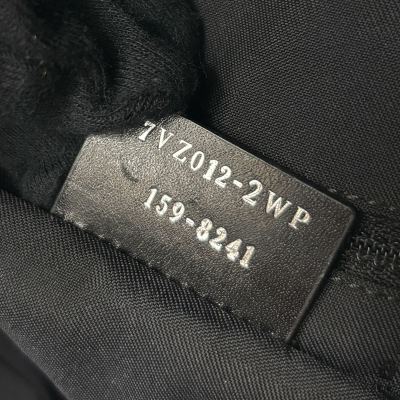 卡其色 尼龍 Bag Bugs 後背包 【FENDI 芬迪】 7VZ012-6