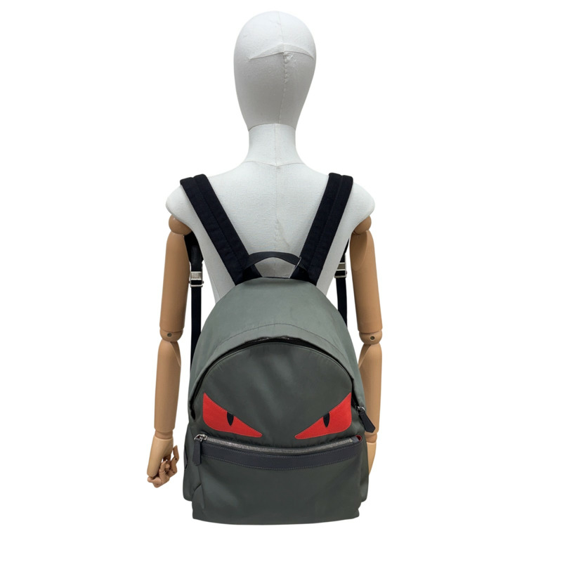 卡其色 尼龍 Bag Bugs 後背包 【FENDI 芬迪】 7VZ012-8