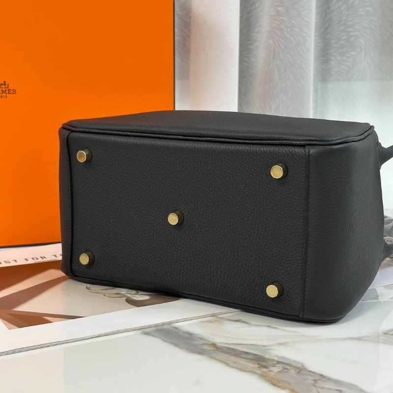 HERMES Lindy 26 - 黑金 B-5