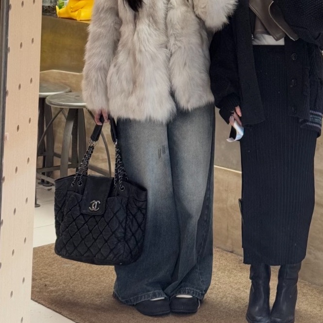 ✨Chanel 牛皮黑銀泡芙tote包 內外乾淨 98新🖤-1