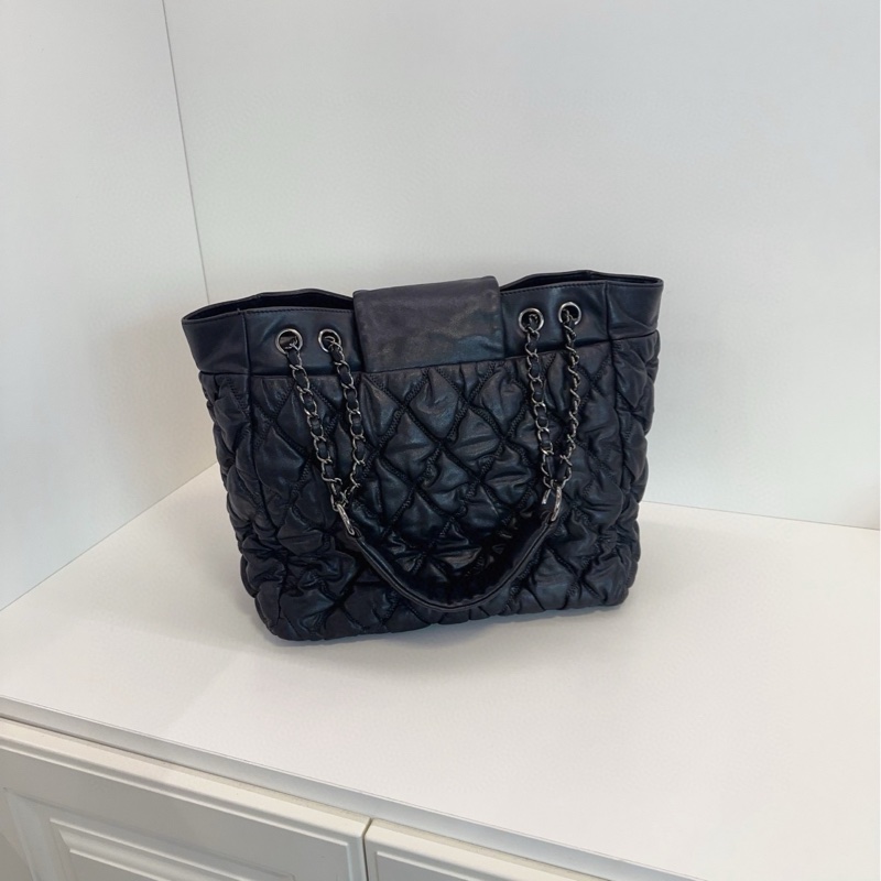 ✨Chanel 牛皮黑銀泡芙tote包 內外乾淨 98新🖤-4