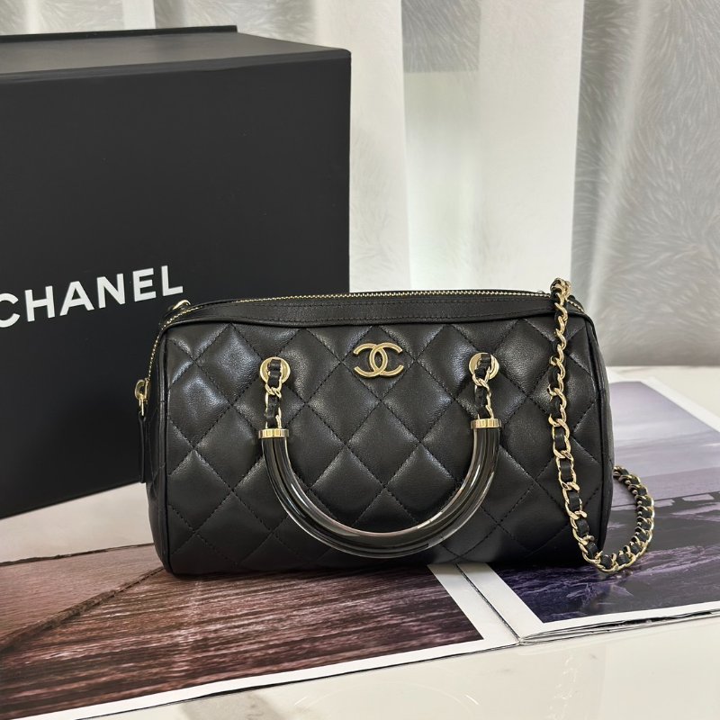 CHANEL 菱格紋小羊皮保齡球包 - 黑金-0