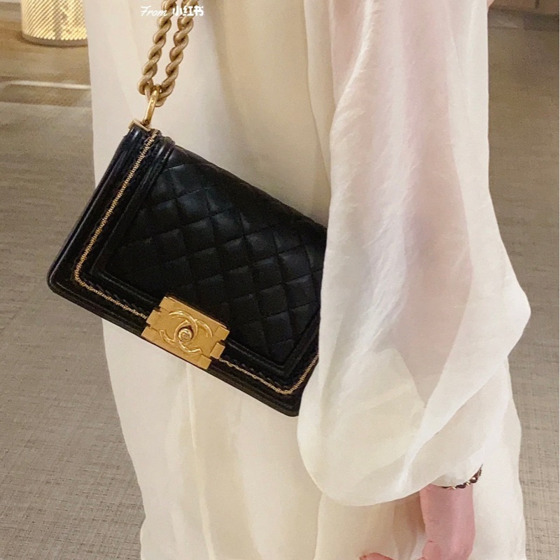 ✨Chanel 99新全套 黑金Leboy小號 宮廷系列限定 🖤-1