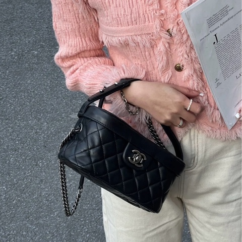 ✨Chanel 孟買黑銀盒子包 2way 超酷做舊 容量足夠 🖤