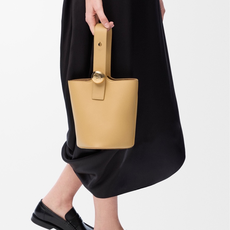 Loewe 女士 Pebble 迷你水桶包均碼碼MINI、16cm*16cm*19.5cm-8