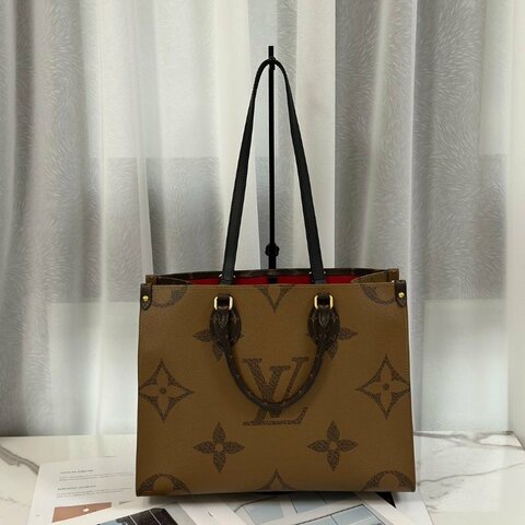 LOUIS VUITTON On the go - MM