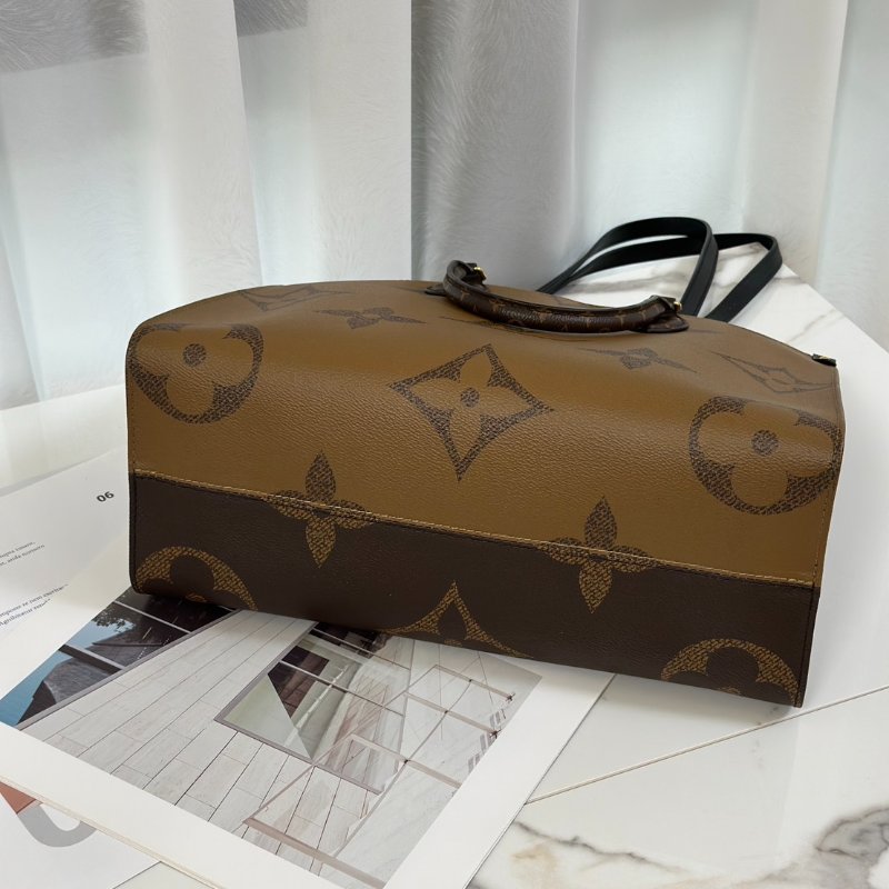 LOUIS VUITTON On the go - MM-5