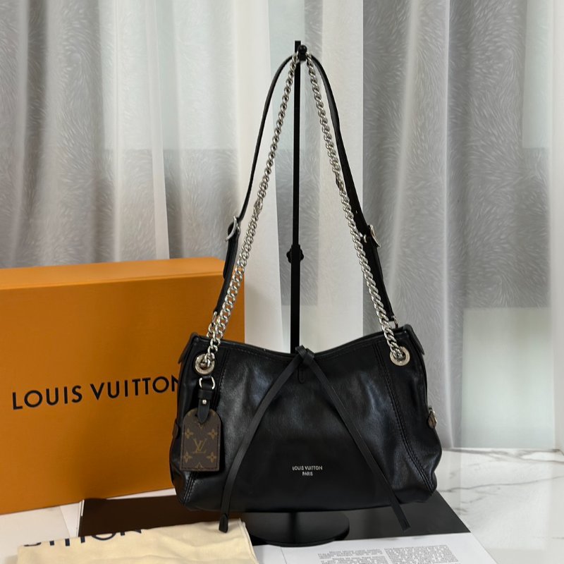 LOUIS VUITTON CarryAll BB - 黑-7
