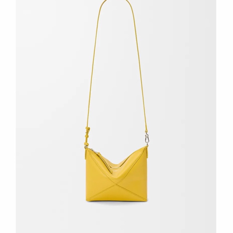 Loewe 女士 拉鍊單肩包均碼碼15.5cm*6.5cm*23cm-0