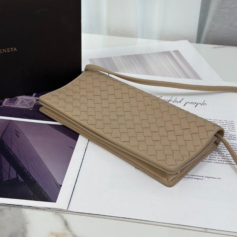 BOTTEGA VENETA Intrecciato編織斜背小包 - 米-5