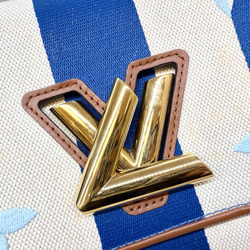 LV藍白帆布拚棕牛皮TwistMM側背包M57659-12