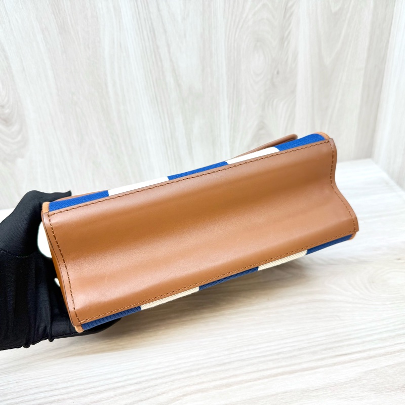 LV藍白帆布拚棕牛皮TwistMM側背包M57659-13