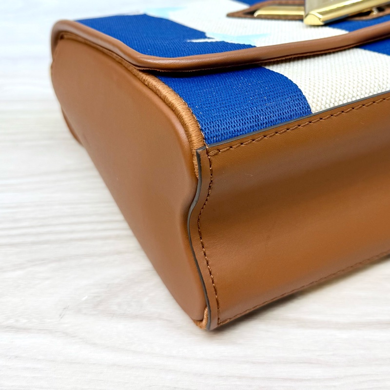 LV藍白帆布拚棕牛皮TwistMM側背包M57659-15