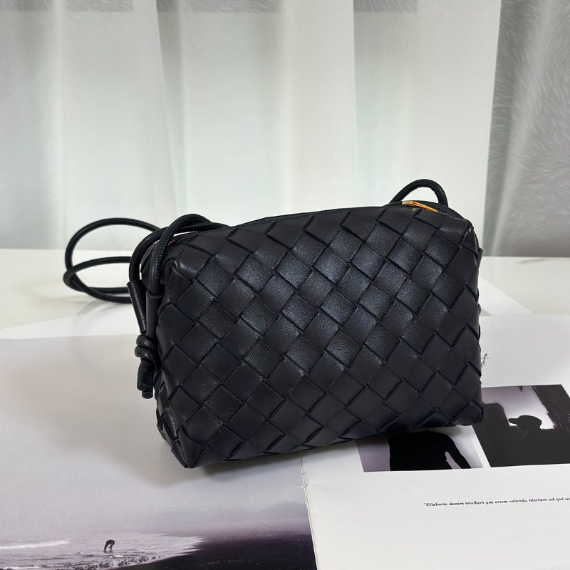 BOTTEGA VENETA Mini loop相機包 - 深藍-2