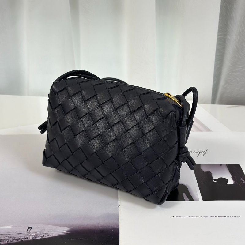 BOTTEGA VENETA Mini loop相機包 - 深藍-3