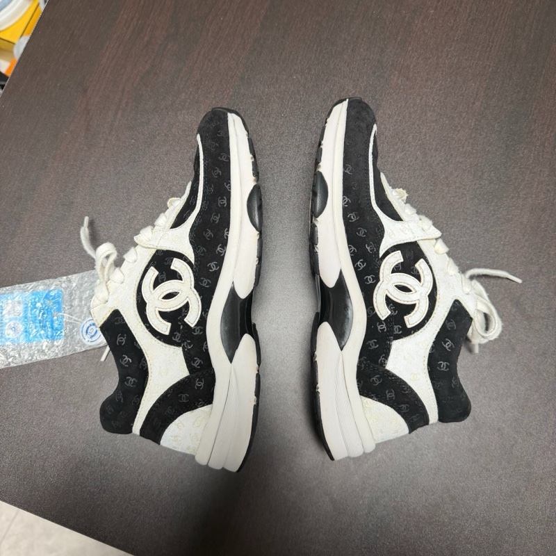 Chanel香奈兒雙c暗紋滿印運動鞋 黑白熊貓 size:38碼-4