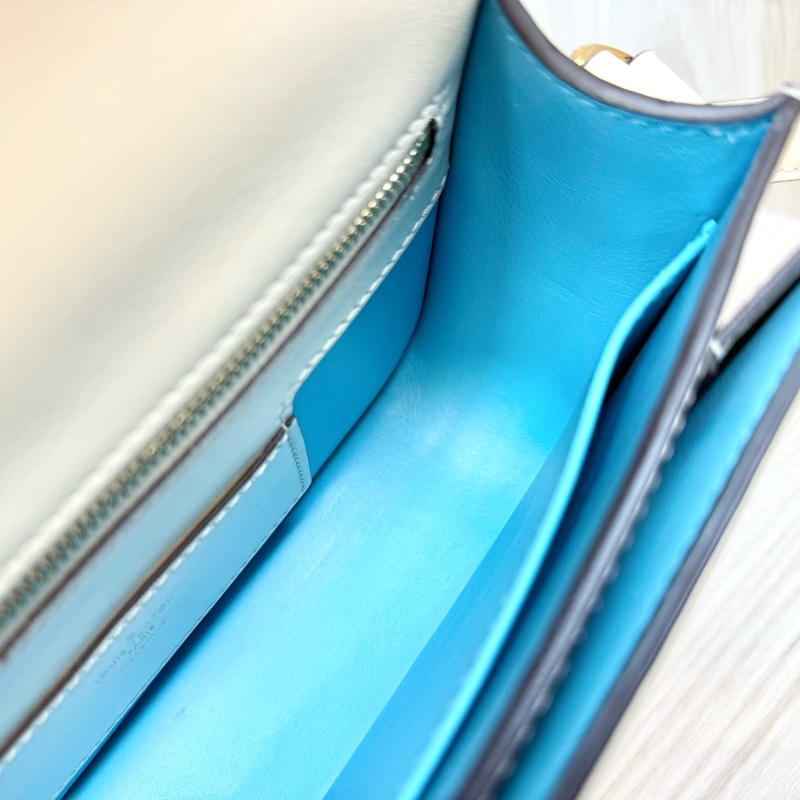 LV米白牛皮金釦下蓋Pont9 PM斜背包M55950-13